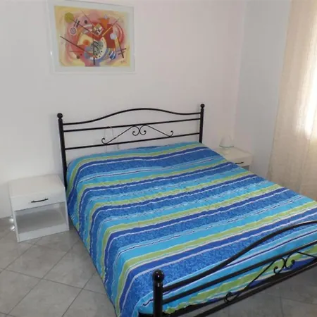 Cozy Flat Just 100 M From The Golden Apartment Bibione