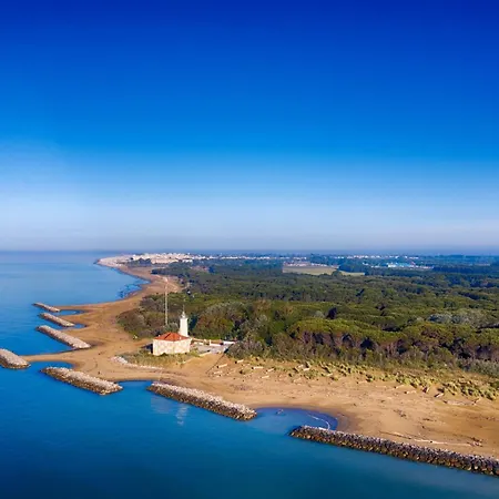 Apartment Cozy Flat Just 100 M From The Golden Bibione
