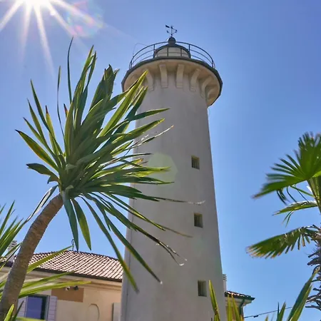Cozy Flat Just 100 M From The Golden Apartment Bibione